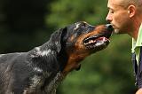 ADULTE ET CHIEN 246
